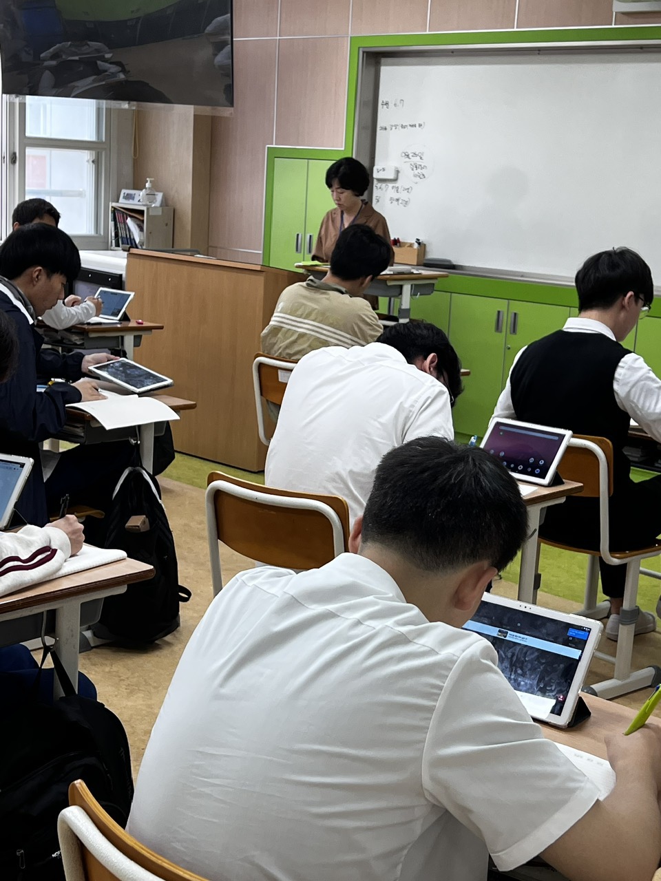 30 suất học bổng học THPT song song nghề: miễn 100% học phí tại Hàn Quốc dành cho HS tốt nghiệp THCS hoặc đang học 9+ ở CĐ Viễn Đông