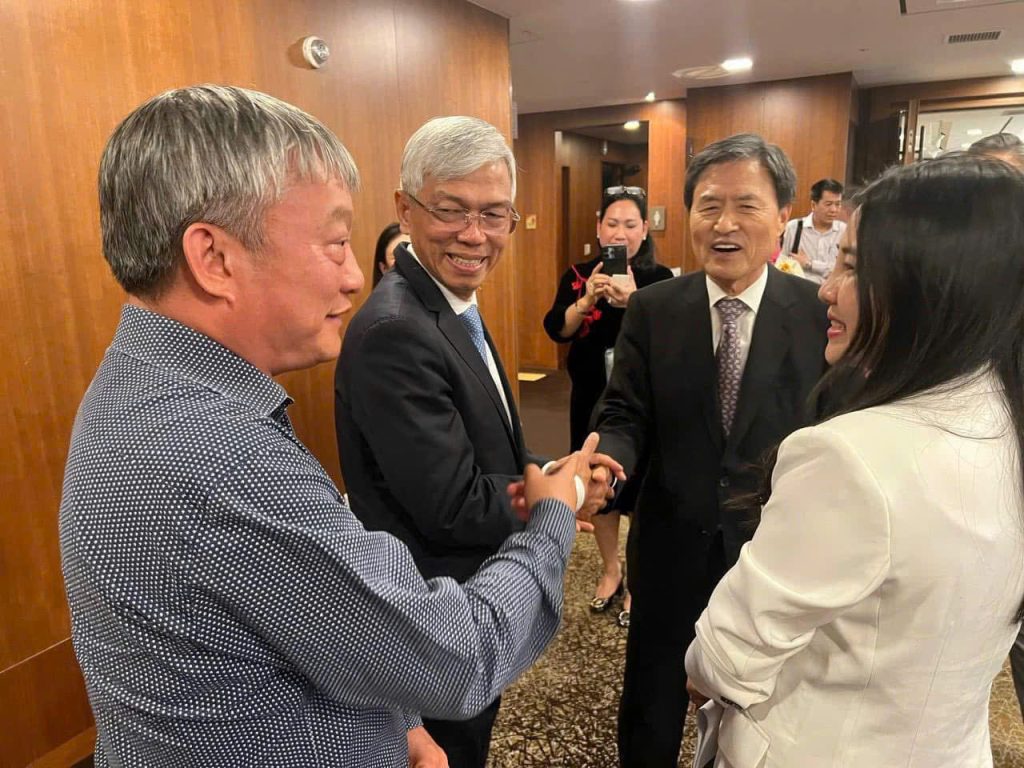Bildungskooperation Vietnam – Korea: Erweiterte Chancen für Absolventen der Sekundarstufe I oder für Schülerinnen und Schüler im Rahmen eines Kulturaustauschs an Oberschulen mit gleichzeitig kostenfreier Berufsausbildung in Korea