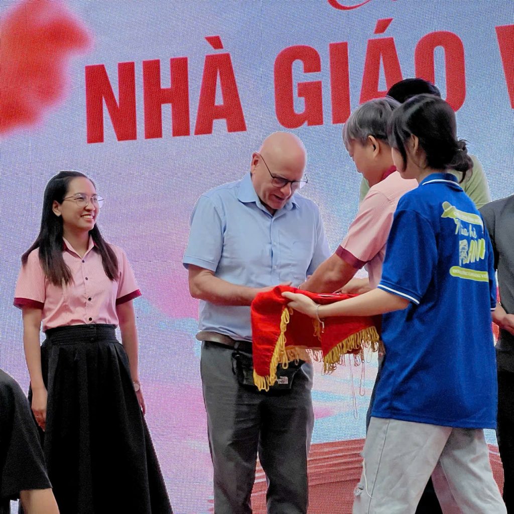 Lễ kỷ niệm 42 năm ngày Nhà giáo Việt Nam (20/11/1982-20/11/2024)