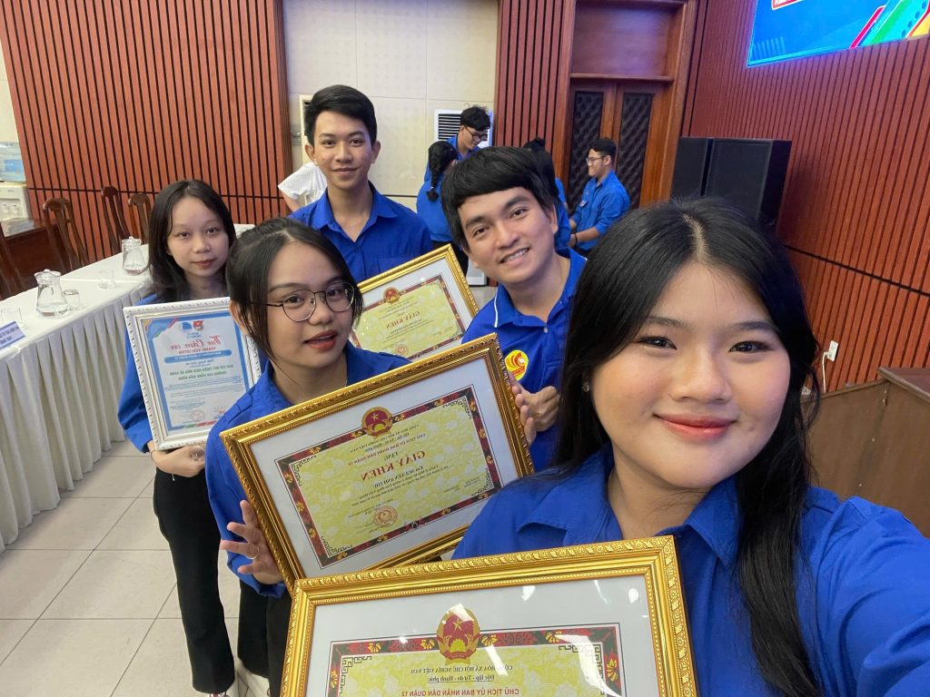TỰ HÀO MÀU ÁO XANH VIỄN ĐÔNG – LAN TỎA KHÁT VỌNG CỐNG HIẾN