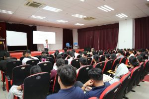 HỘI THẢO “HỌC TẬP CHỦ ĐỘNG TRONG KỶ NGUYÊN VƯƠN MÌNH” – THÚC ĐẨY TƯ DUY MỚI TRONG ĐÀO TẠO NGÀNH ĐIỀU DƯỠNG
