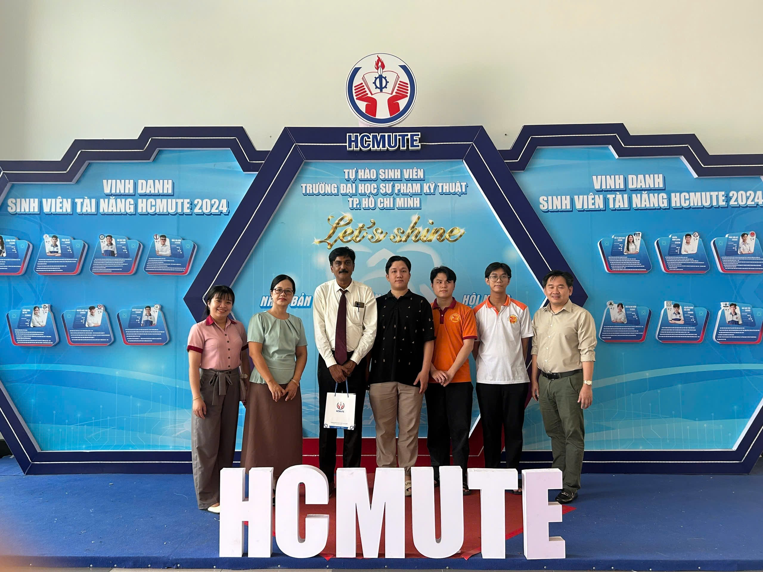 Đại học Sư phạm Kỹ thuật TP.HCM và Cao đẳng Viễn Đông (Giáo sư Niranjan) trao đổi về dạy và học Cybersecurity
