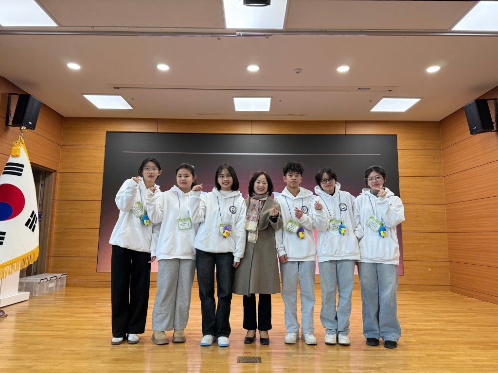ビエンドン短期大学の誇り ― 韓国での力強い一歩