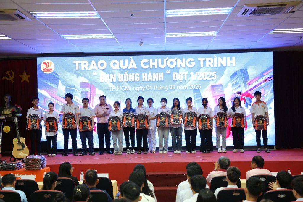 Chào mừng tân sinh viên cao đẳng, đại học(lk) nhập học đợt 04/08/2025