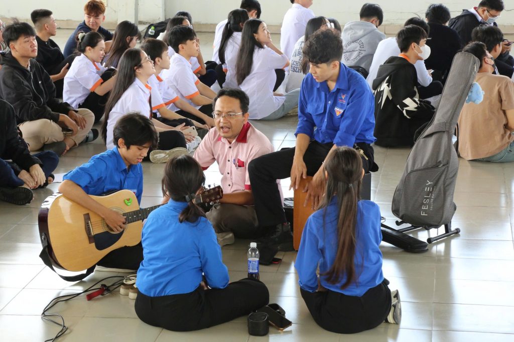 Chào mừng tân sinh viên cao đẳng, đại học(lk) nhập học đợt 04/08/2025