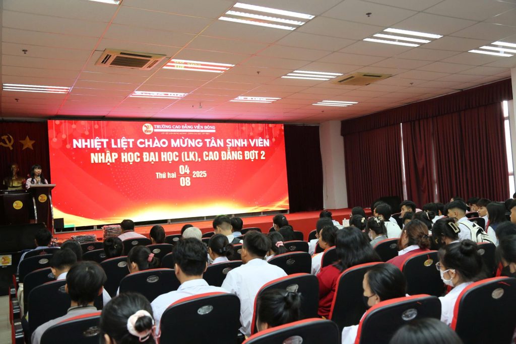 Chào mừng tân sinh viên cao đẳng, đại học(lk) nhập học đợt 04/08/2025