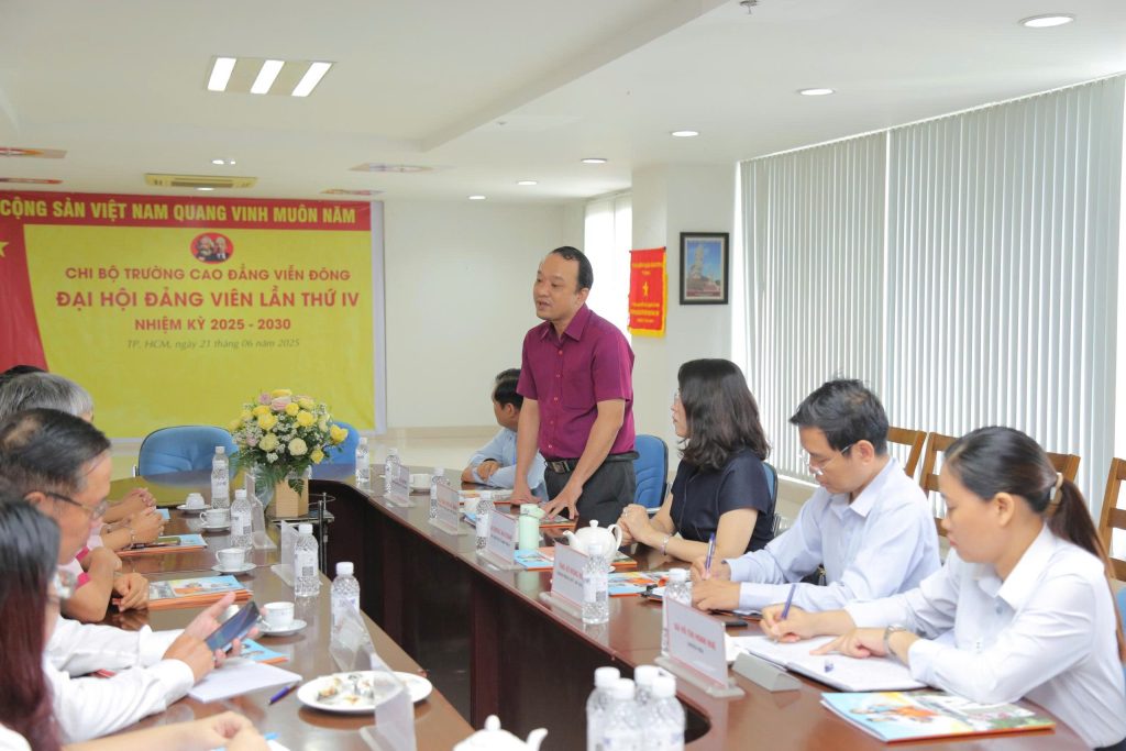 CĐ Viễn Đông đón tiếp lãnh đạo Sở GD&ĐT TPHCM đến thăm và làm việc