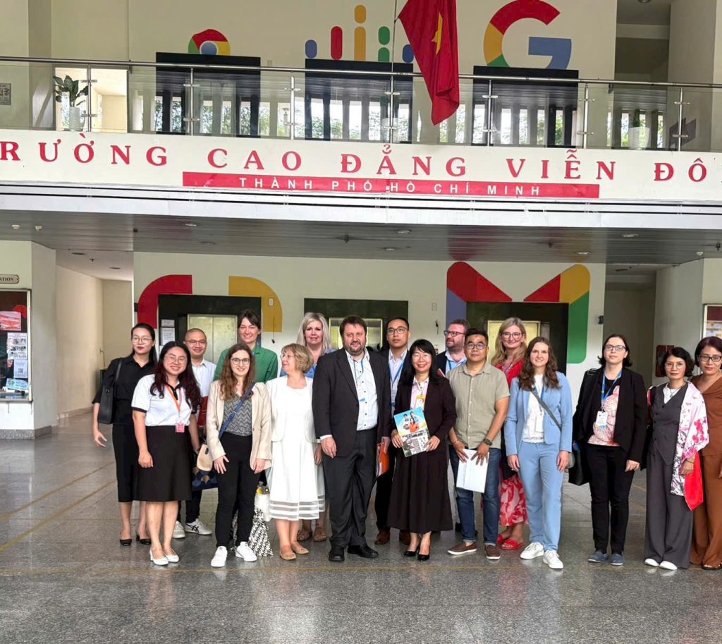 CĐ Viễn Đông đón tiếp đoàn doanh nghiệp Đức, mở ra nhiều cơ hội du học nghề tại CHLB Đức
