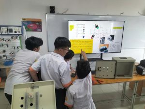 Khoa Điện-Điện tử: Đánh dấu nửa học kỳ hăng say