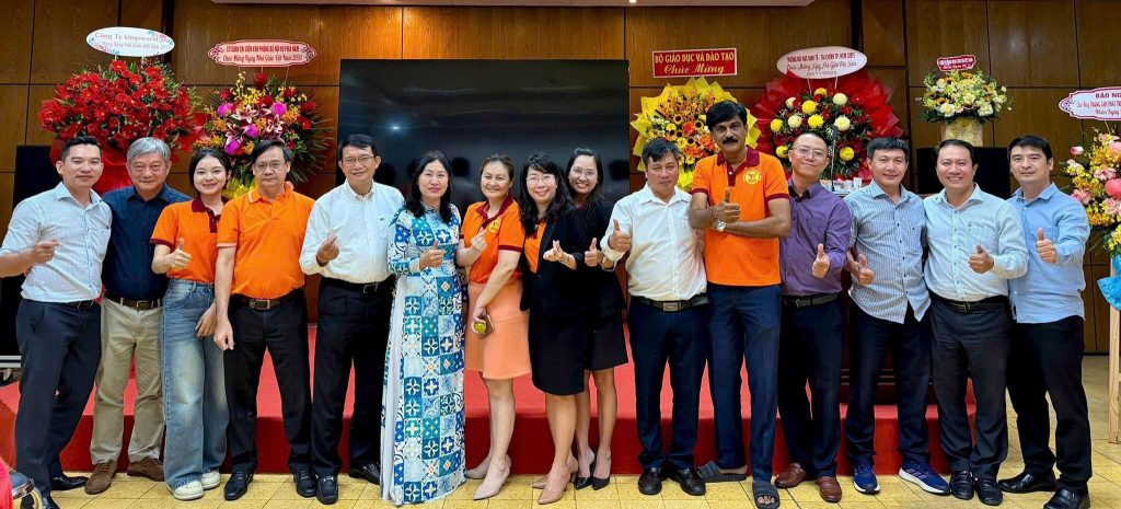 Cao đẳng Viễn Đông mời chuyên gia Ấn Độ tập huấn chuyên sâu về An toàn thông tin và Devsecops cho giảng viên