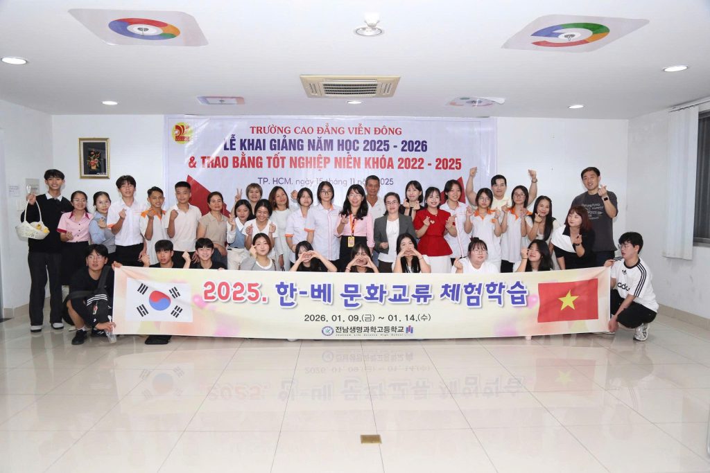 VIEN DONG COLLEGE WELCOMES AND WORKS WITH JEONNAM LIFE SCIENCE HIGH SCHOOL (SOUTH KOREA)