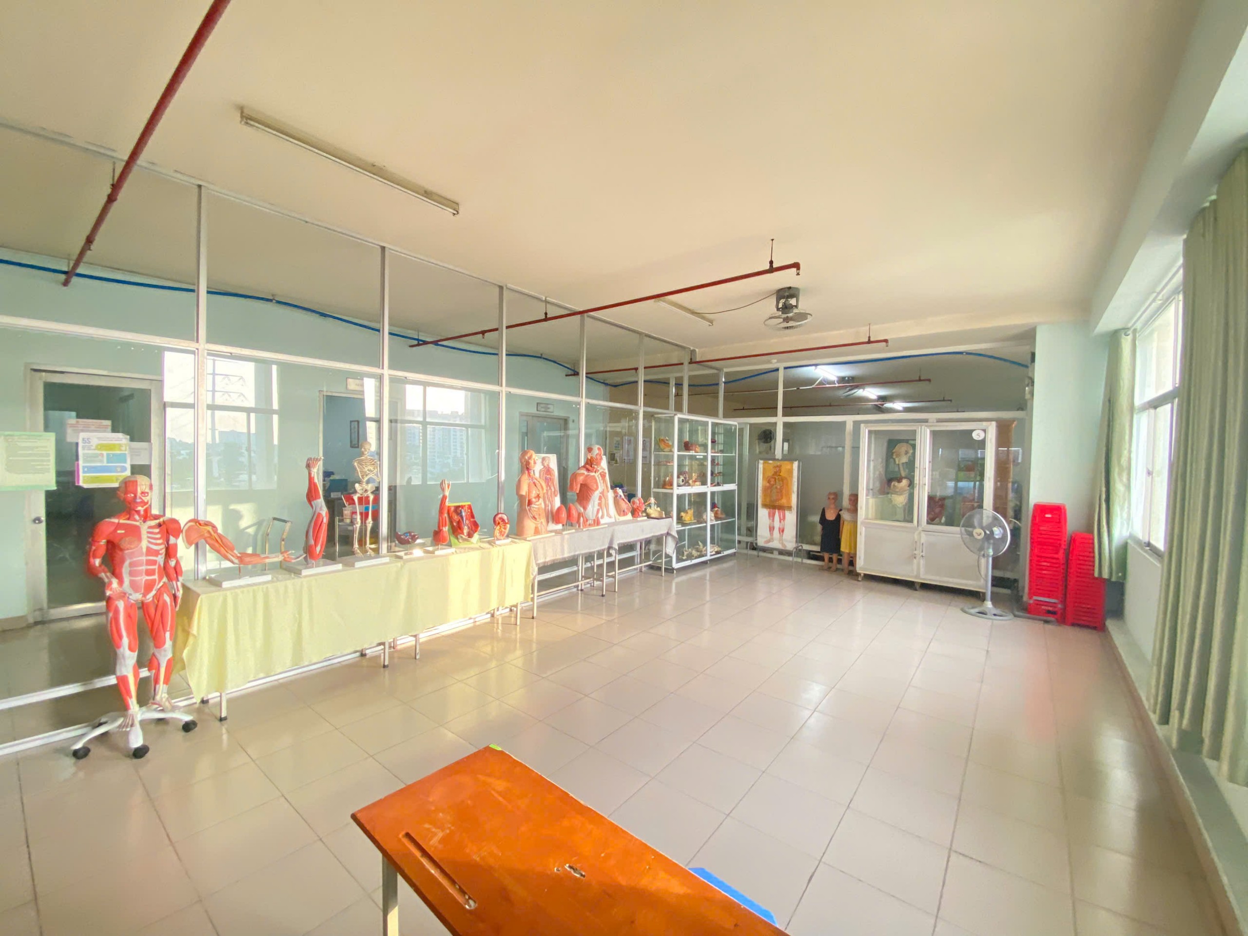 TRANG THIẾT BỊ HIỆN ĐẠI– NỀN TẢNG ĐÀO TẠO CHUẨN Y KHOA TẠI TRƯỜNG CAO ĐẲNG VIỄN ĐÔNG