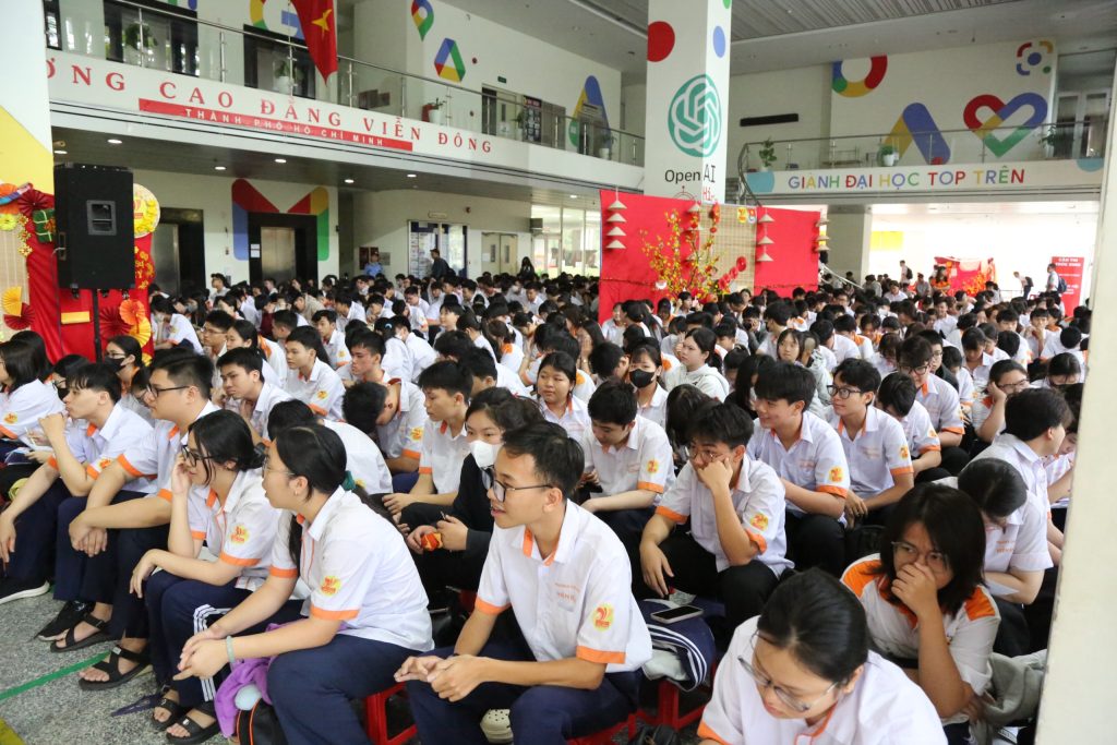 Vien Dong College Celebrates the Joyful Opening of the Lunar New Year of the Horse 2026