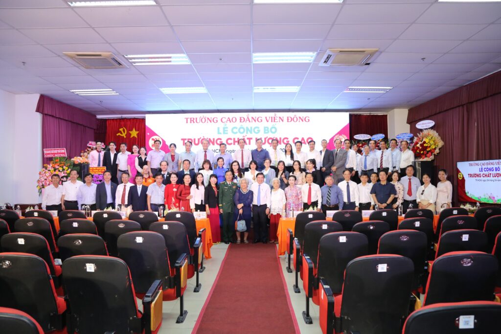 Cao đẳng Viễn Đông là trường đầu tiên, duy nhất nhận danh hiệu “Trường Cao đẳng Chất lượng cao”