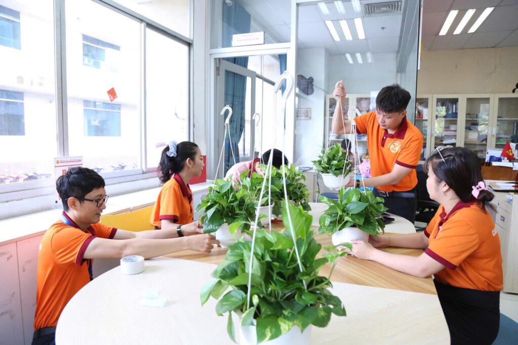 Cao đẳng Viễn Đông phủ xanh khuôn viên, kiến tạo không gian học tập bền vững