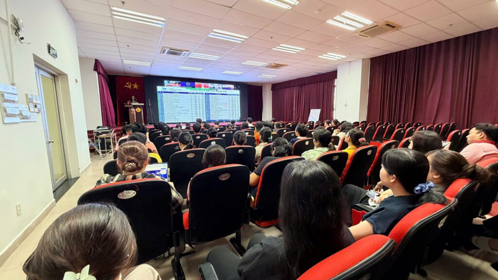 Tham gia tập huấn công tác coi thi, giám sát kỳ thi Đánh giá năng lực của ĐH Quốc gia TPHCM đợt 2 năm 2026