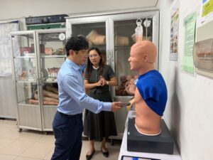 Cao đẳng Viễn Đông giới thiệu Phòng Chuyển đổi số và Phát triển bền vững đến đoàn công tác Bộ GD&ĐT