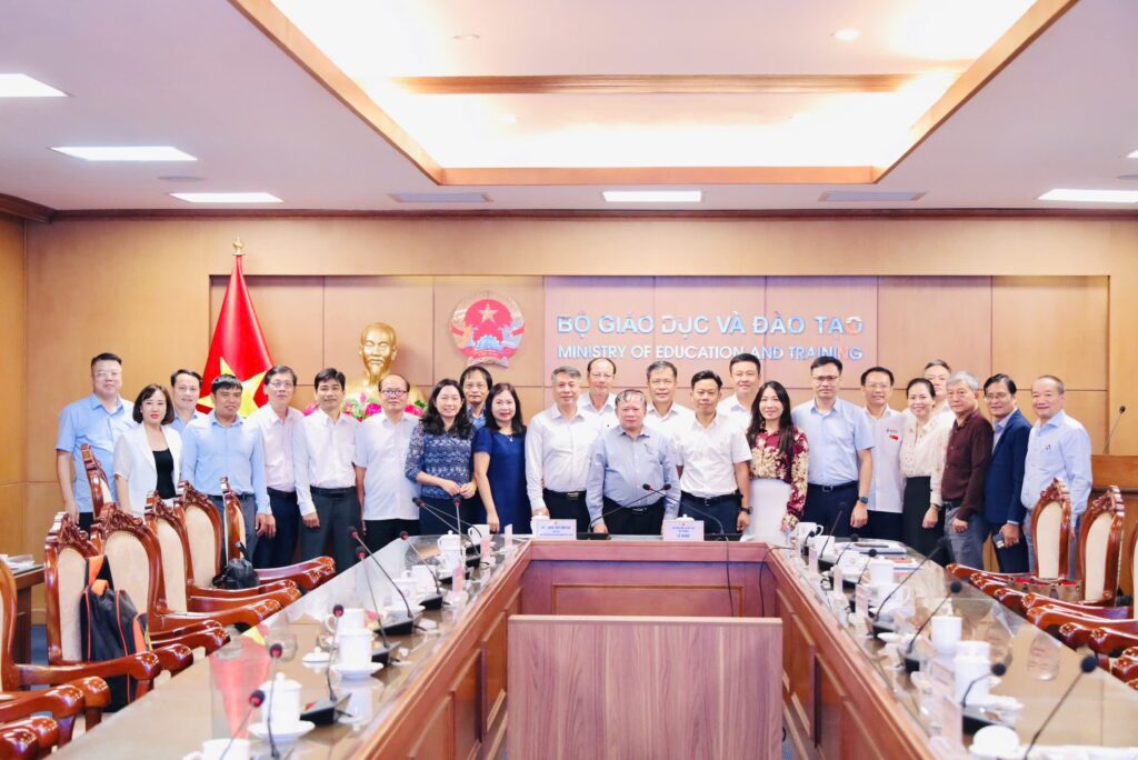 Tăng cường phối hợp phát triển giáo dục nghề nghiệp trong giai đoạn mới